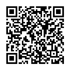 一口一口的从那两个孔眼处将那些毒液吸出来了……噗~~噗~~噗~~二维码生成