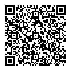 不仅是因为她名下规模庞大的思源慈善基金会和那家在首都地位超然备受推崇的礼品店二维码生成