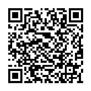 从这些家伙的只言片语之中他也看出了一些端倪二维码生成