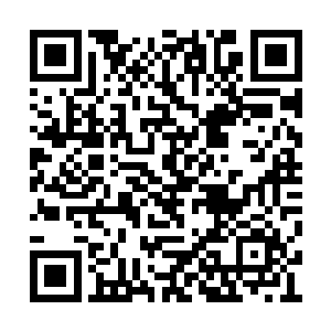 他此刻哪里还有心思来想其他人对他是怎么样的二维码生成