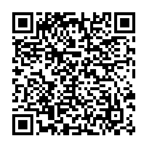 同时他也隐隐地察觉到了黄忠军后方山上似乎有不少兵马埋伏起来二维码生成