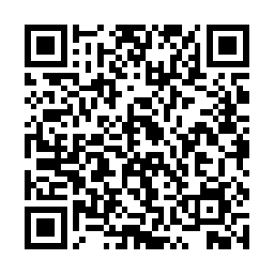 听得这何靖唠唠叨叨的把整个这条线的情况介绍出来二维码生成