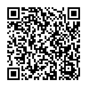 因为他不相信这个看上去普普通通的年轻胖子能够说出什么石破天惊的话来二维码生成