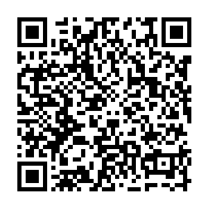 因为他发现这座看似茶楼的建筑物周围有着一股与其他建筑格格不入的气氛二维码生成