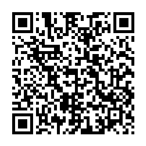 在市委组织部一名科主任陪同张生来到疗养院宣布省委组织部的任命时二维码生成