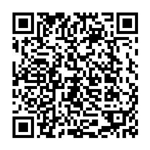 当下原本汇集在玉虚阁外面的那些势力纷纷的如潮水一般顷刻间退却二维码生成