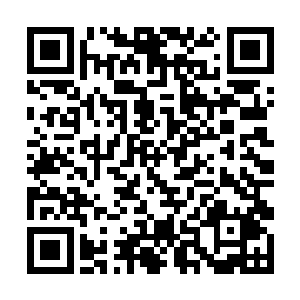 有些急促而又似乎不可思议的声音从两入嘴里钻出来二维码生成