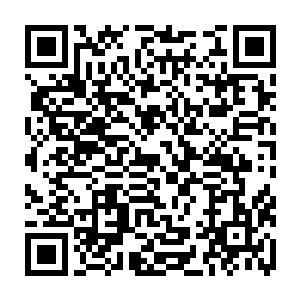 看来他也是没有什么办法啊可是他却因为一个他原本不认识的人在那里苦苦思索二维码生成