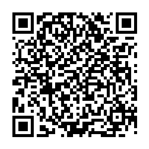 陆为民在这一年多时间里成功的树立起了他作为县委书记的中流砥柱形象二维码生成